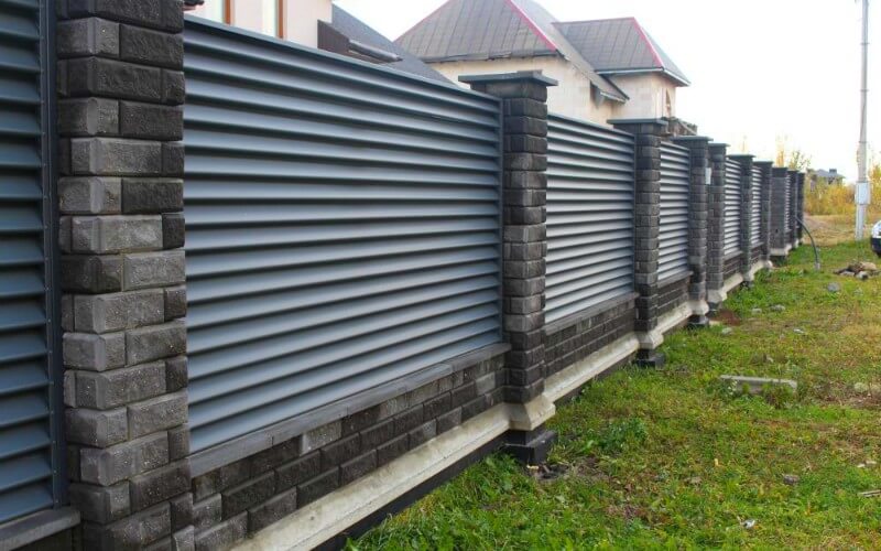 Fence-shutters „Viola”