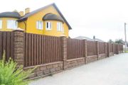 Metal fence 16